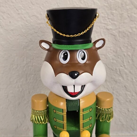 2024 Buc-ee's Holiday Nutcracker 15" Tall - Picture 3 of 11